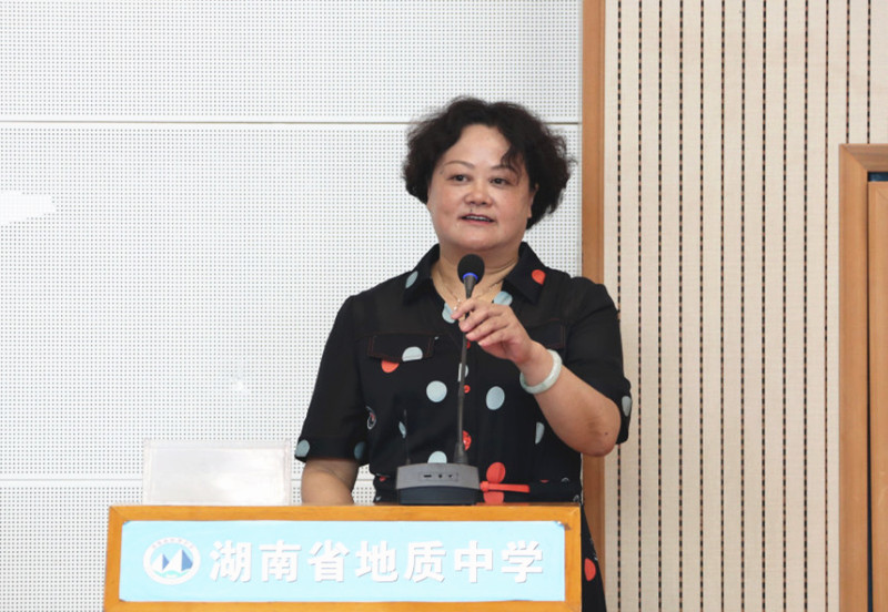 方校.jpg