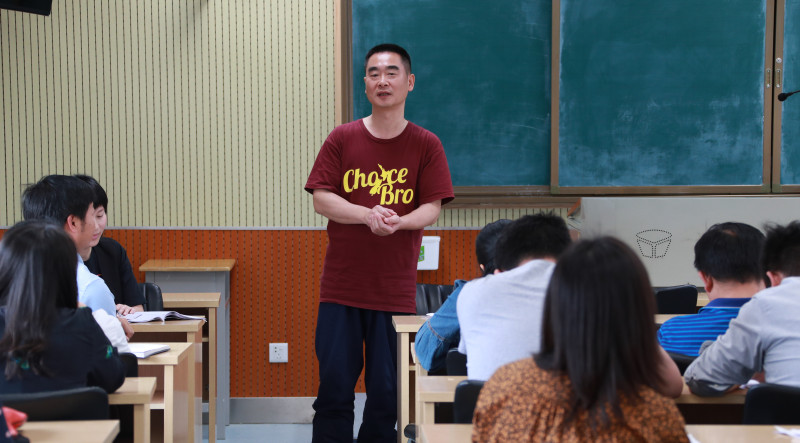 专家点评.jpg