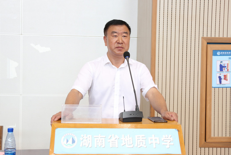 陈龙彪.jpg