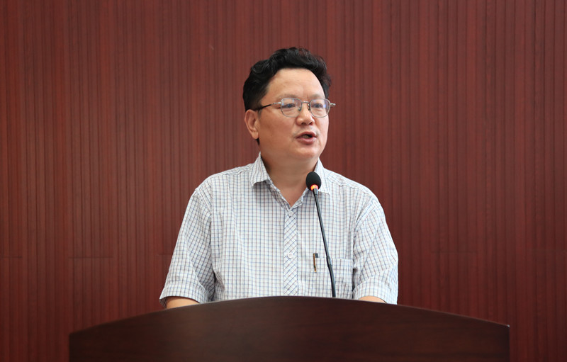 刘海龙.jpg