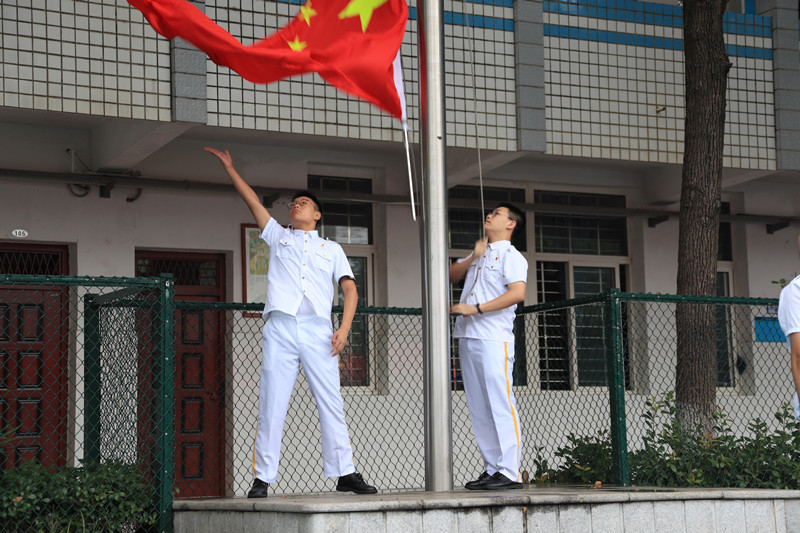 升旗.jpg