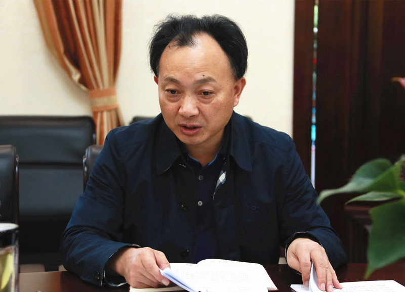 AM8I9808_副本.jpg