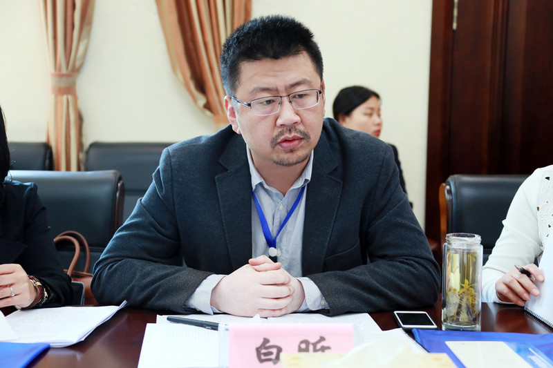 白昕.jpg