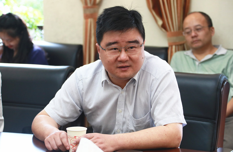 刘助兵.jpg